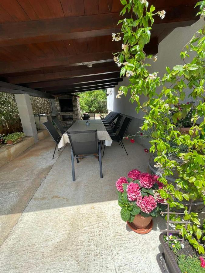 Apartman Varea Ližnjan المظهر الخارجي الصورة